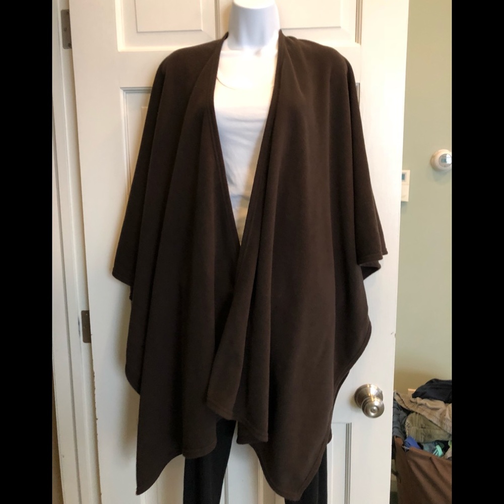 So cozy and warm! Brown polar fleece wrap.